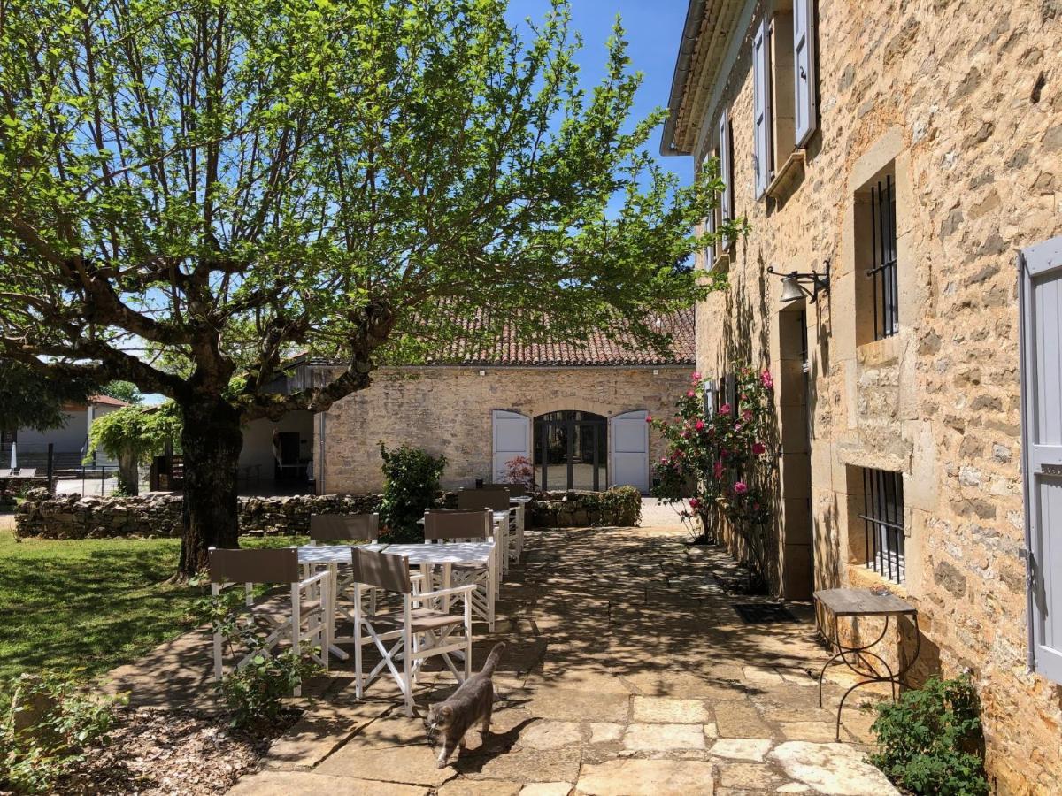 Bed and Breakfast Domaine De Monplaisir Caylus Exteriér fotografie